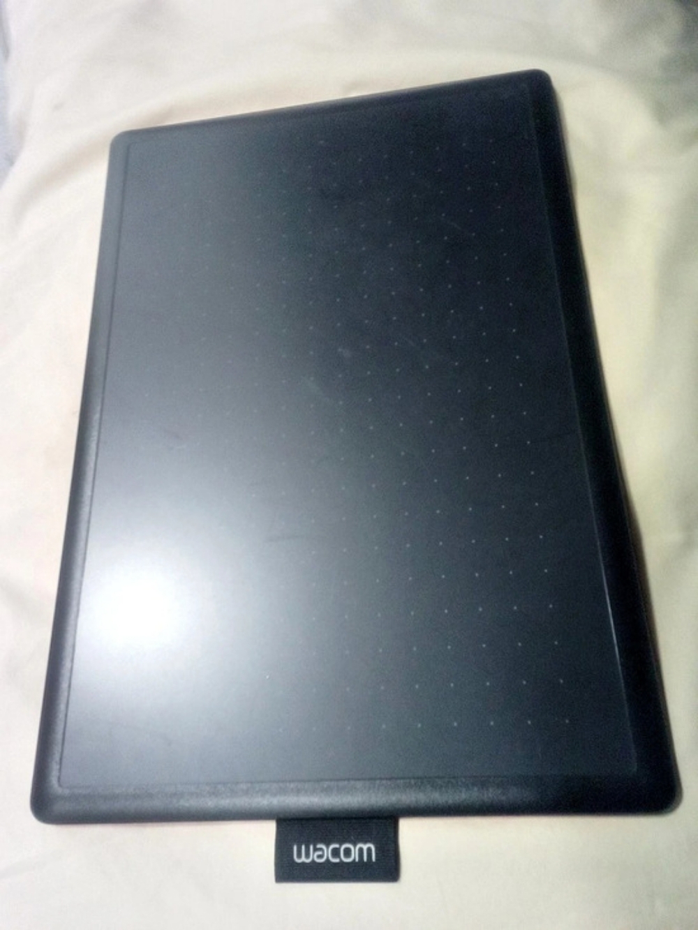 Wacom One by Wacom Medium Black & Red Drawing Tablet